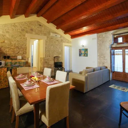 Historic Holiday home *